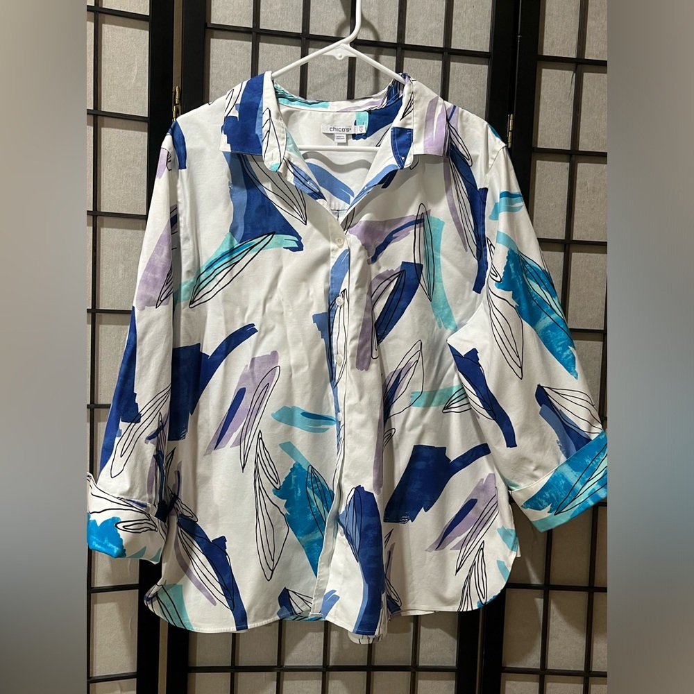 CHICOS Abstract Print Button Cuff Shirt in White, Blue & Teal WOMEN SIZE 3.5(18) - Picture 3 of 8